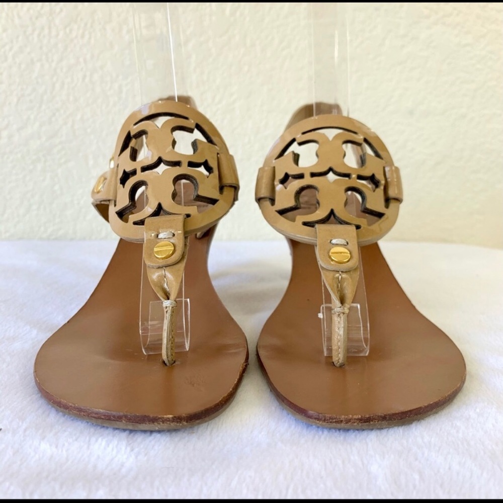 TORY BURCH - Holly patent leather kitten heels